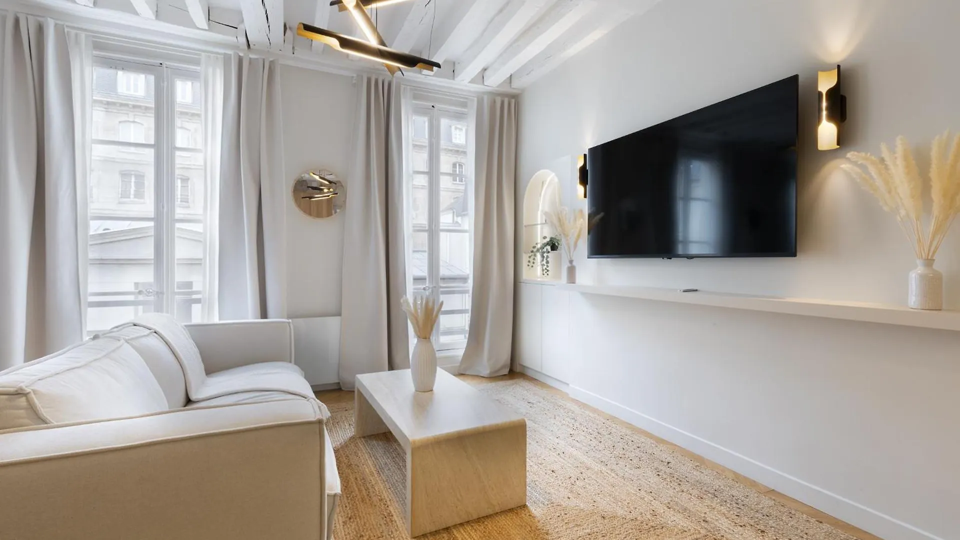 Luxury Apartment Saint Honore II París 0*,